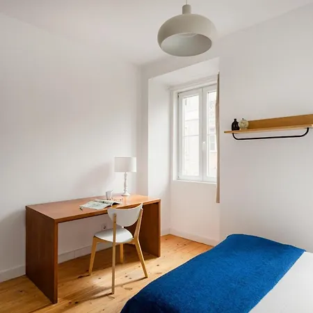 Vibes, 2br Flat Апартаменты Лиссабон